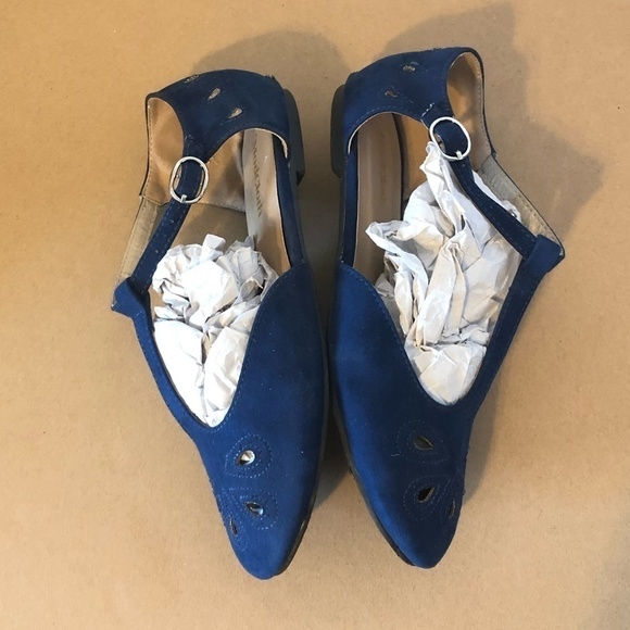 MODCLOTH Shoes The Zest is History T-Strap Women's Size 6 W Blue Flats Cutout - Picture 9 of 11